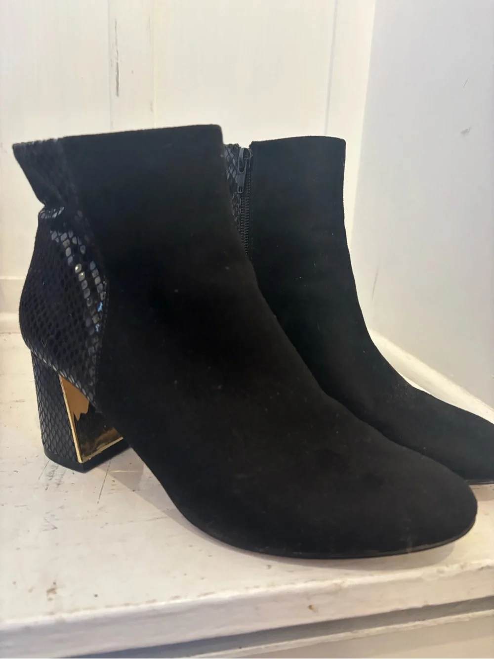 XOXO Women’s Black Suede & Snake-Texture Block Heel Ankle Boots